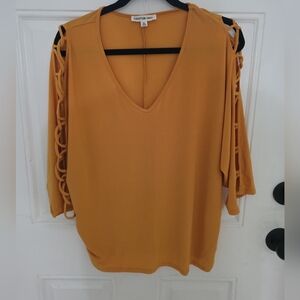 perseption concept  cold shoulder strappy blouse XLmustard yellow v neck‎